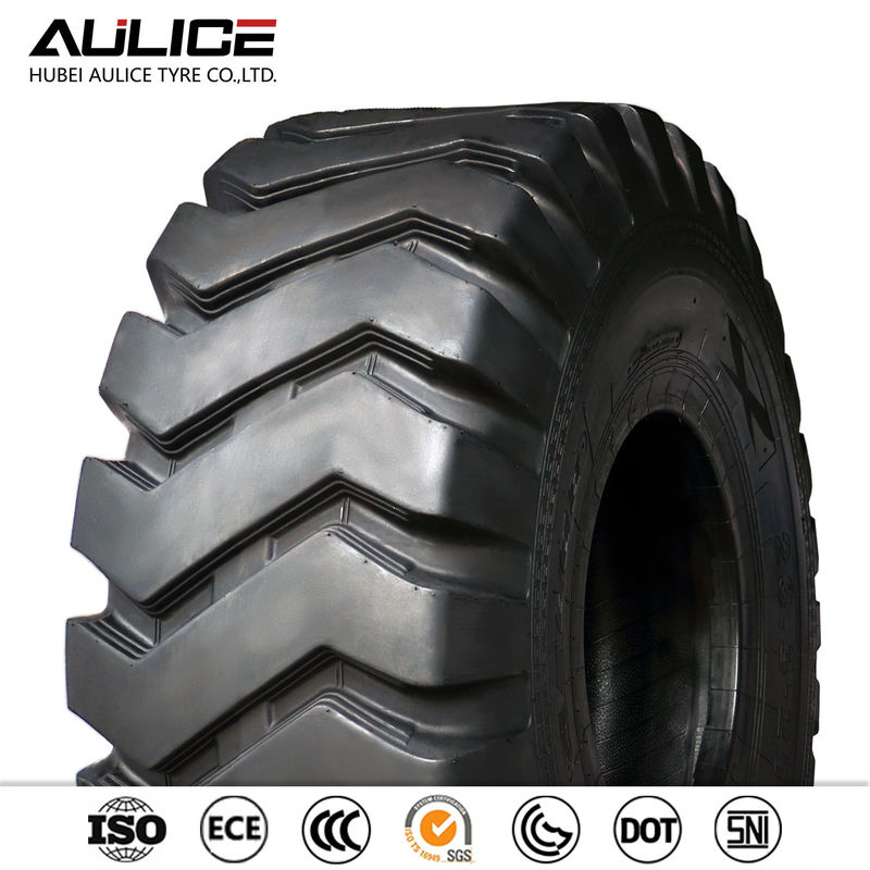 La tracción fuerte, estabilidad, resistencia mojada de la resbalón, principalmente para el cargador, dormilón OTR diagonal pone un neumático E-3/L-3 AE808 23.5-25